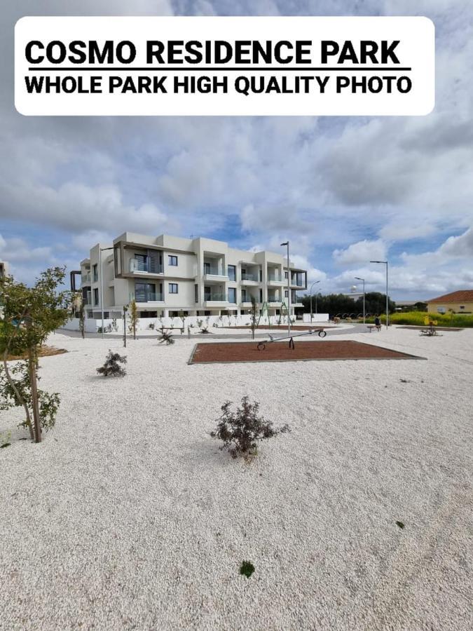Cosmos Residence Paralimni Esterno foto