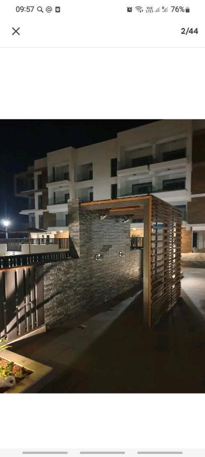 Cosmos Residence Paralimni Esterno foto