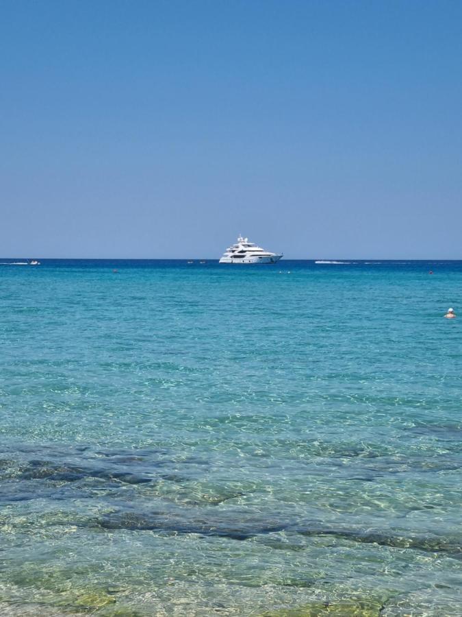 Cosmos Residence Paralimni Esterno foto