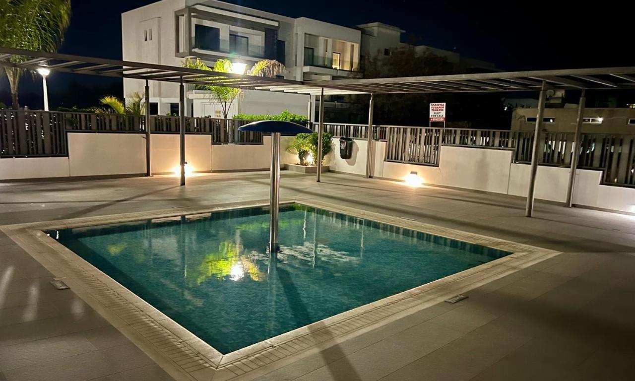 Cosmos Residence Paralimni Esterno foto