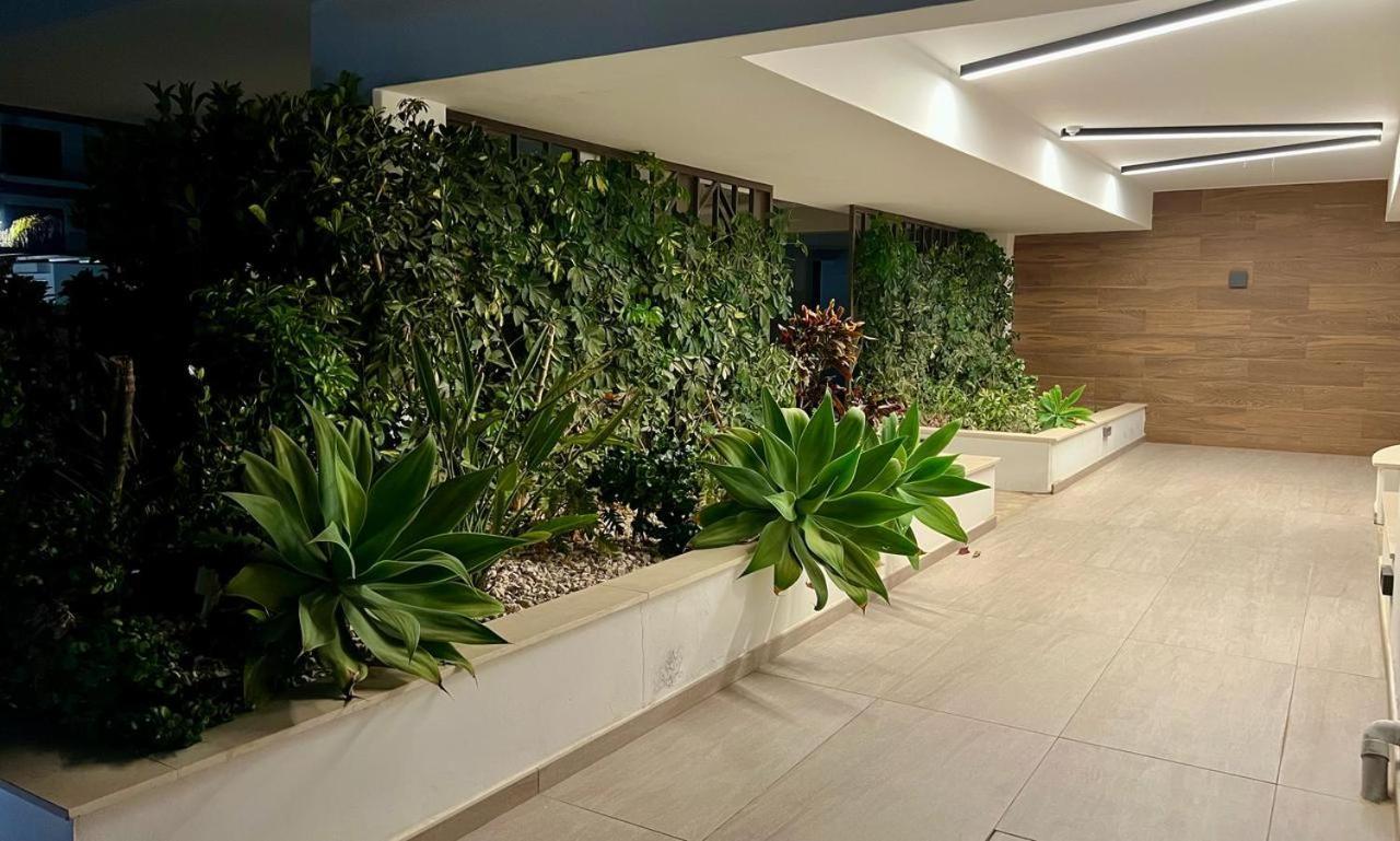 Cosmos Residence Paralimni Esterno foto