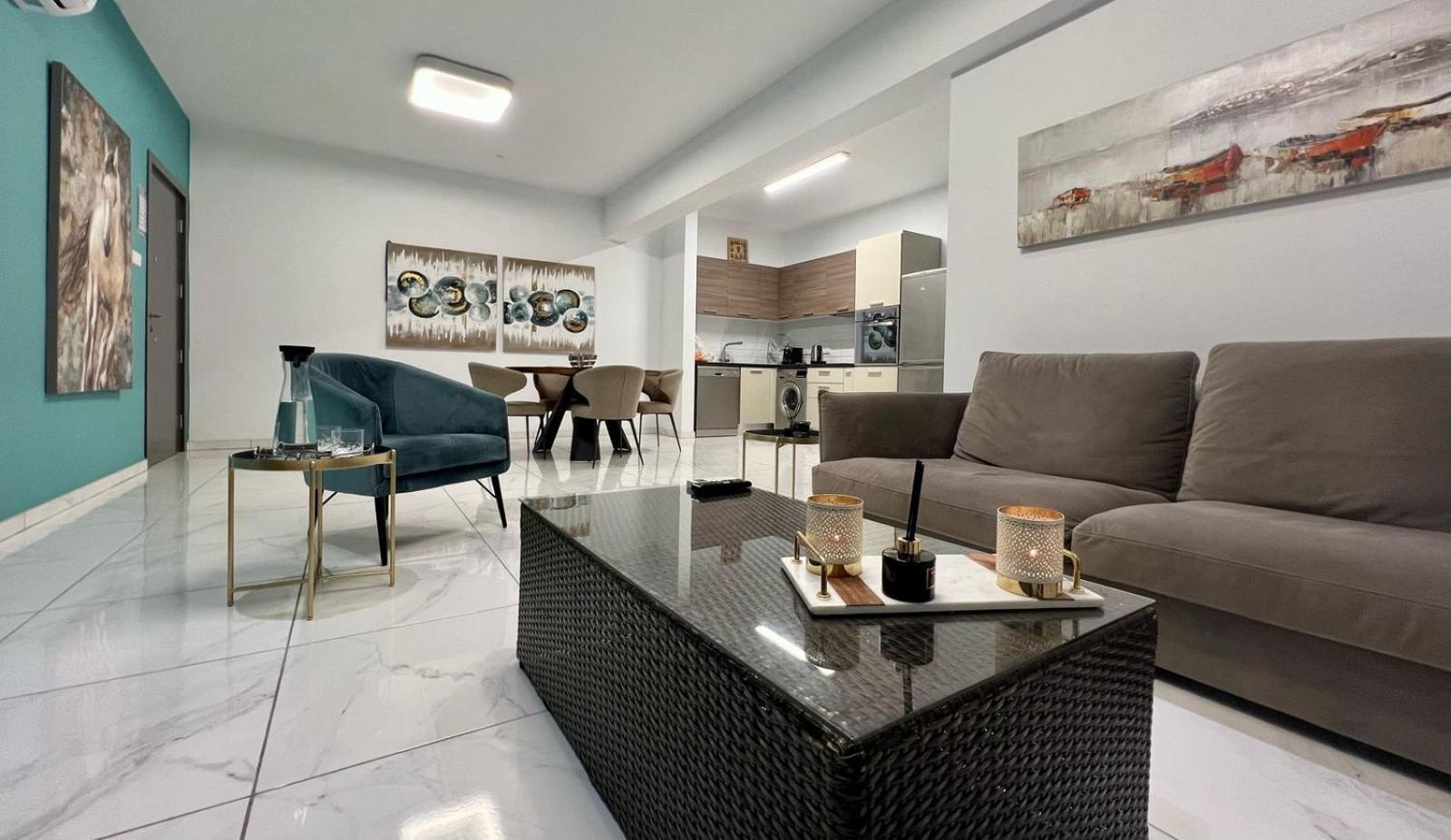 Cosmos Residence Paralimni Esterno foto